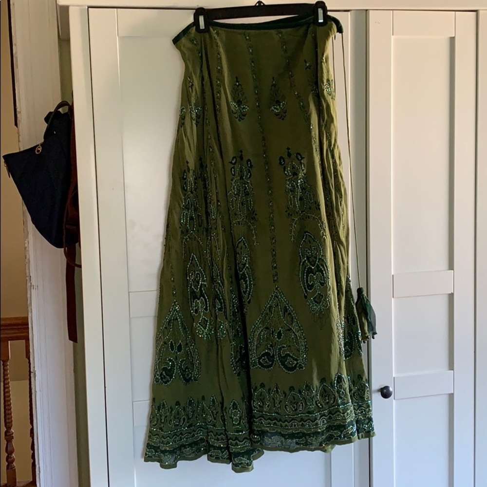 Green maxi skirt with beaded details